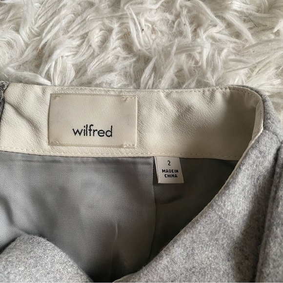 Aritzia Wilfred Wrap-Front Skirt - Picture 5 of 6